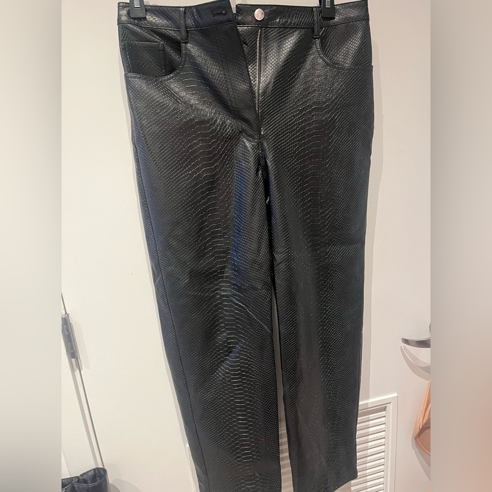 Aritiza melina croc Textured Pants